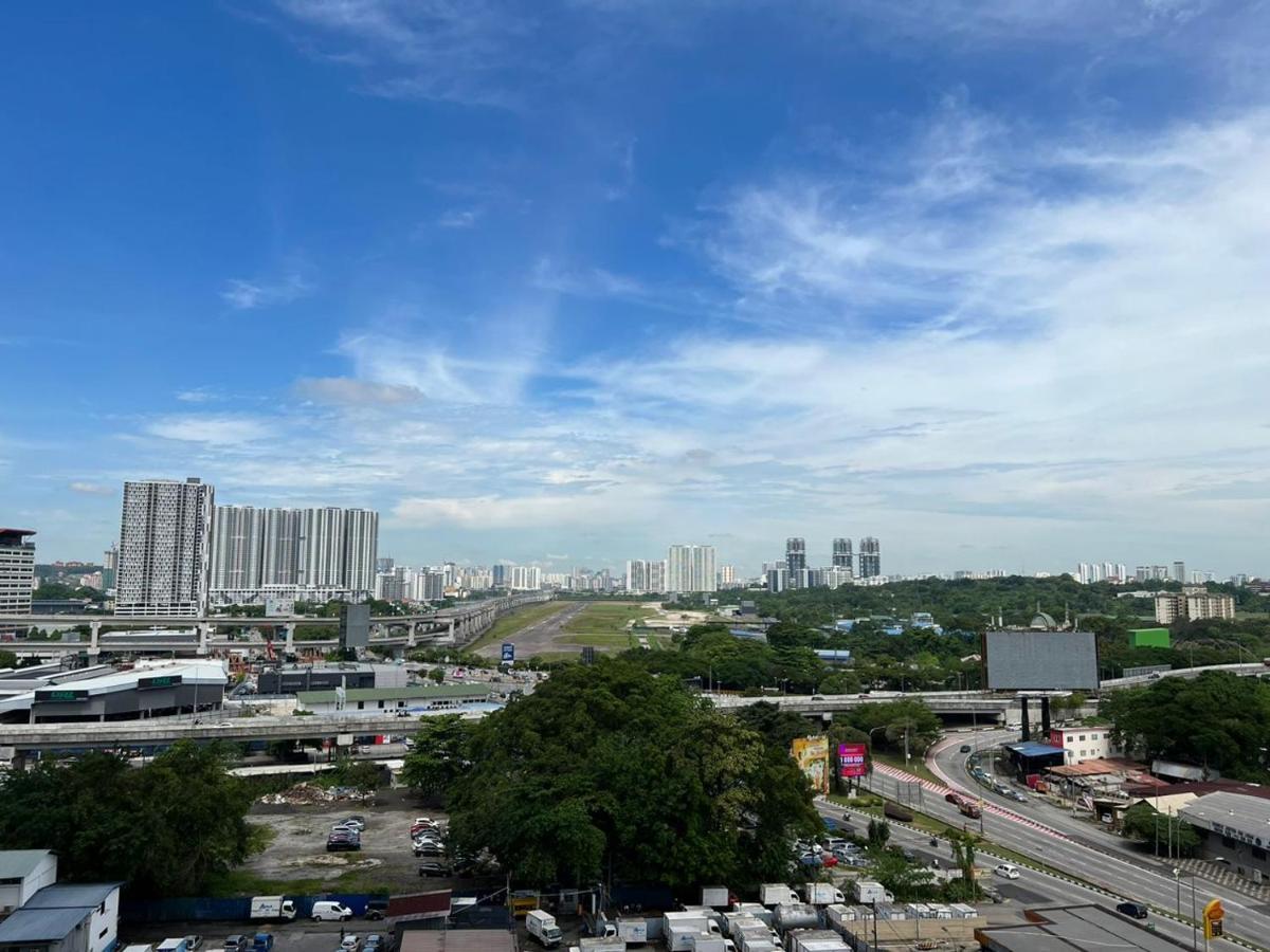 Kl View 2r1b Free Wifi 6pax * Kuala Lumpur