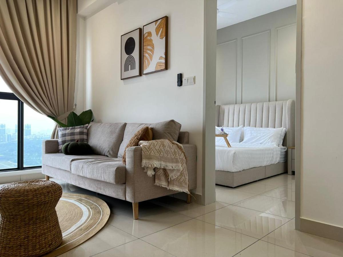 Kl View 2r1b Free Wifi 6pax * Kuala Lumpur