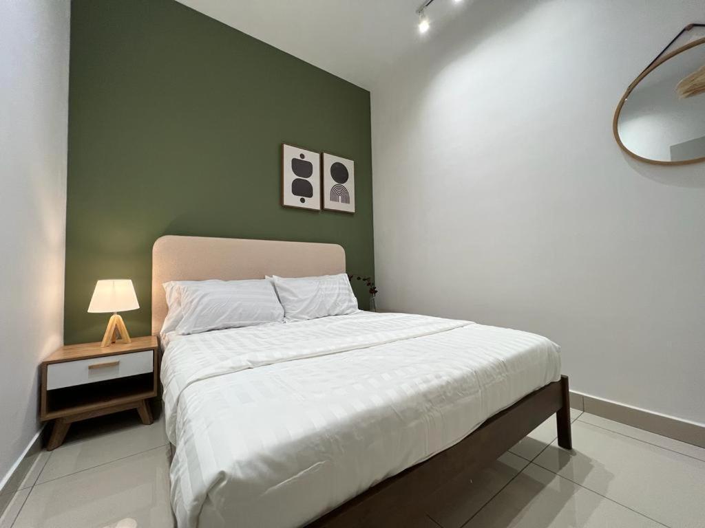 Kl View 2r1b Free Wifi 6pax Pangsapuri *