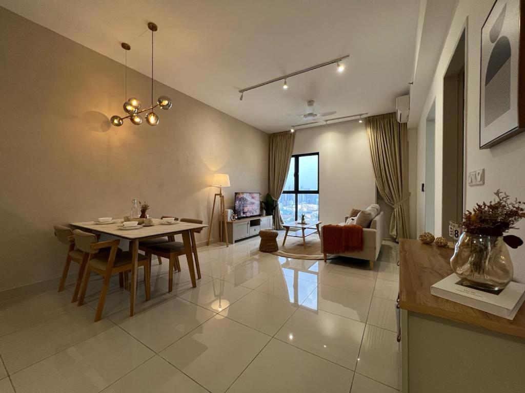 Pangsapuri Kl View 2r1b Free Wifi 6pax *